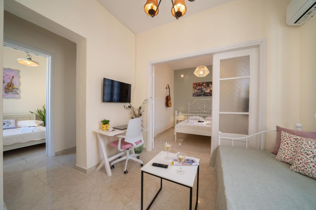 Flowers In The City - Elegant Home In Argostoli Exteriér fotografie