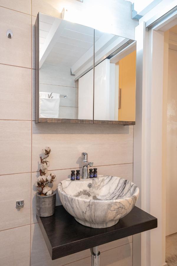 Flowers In The City - Elegant Home In Argostoli Exteriér fotografie